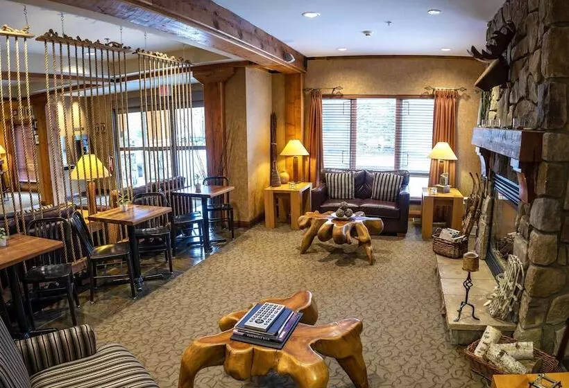 فندق Pemberton Valley Lodge