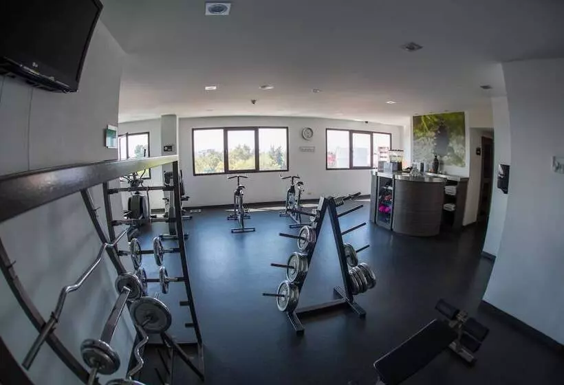 هتل Riazor Aeropuerto