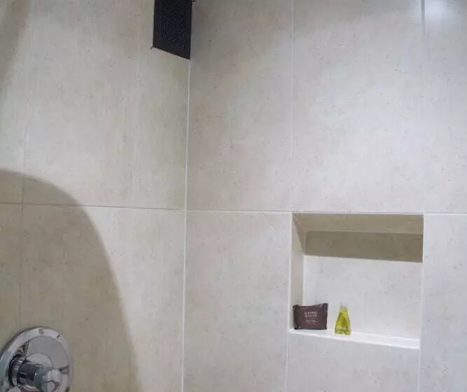 هتل Riazor Aeropuerto