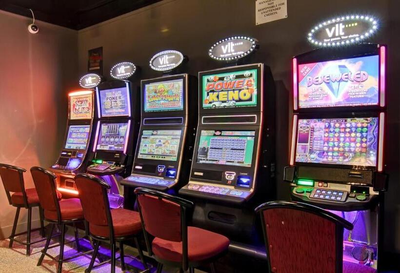 Szálloda Stanford Inn & Suites