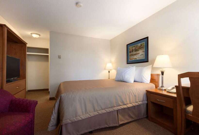 Hotel Travelodge By Wyndham Langley