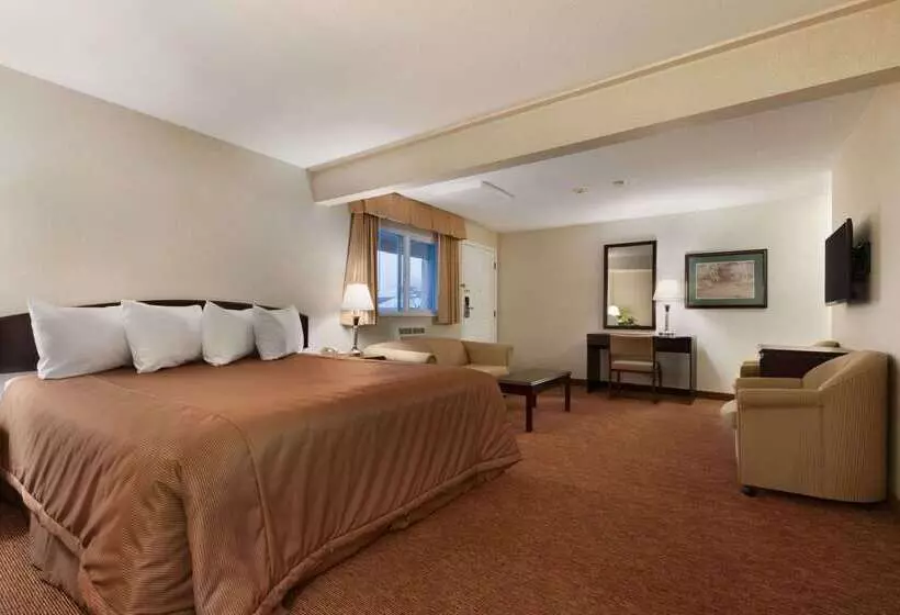 Hotel Travelodge By Wyndham Langley