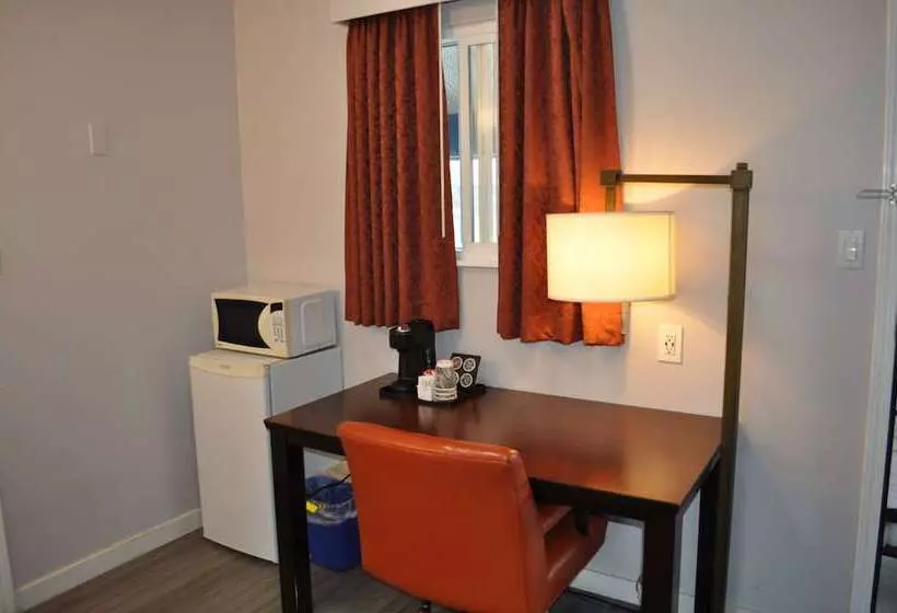 Hotel Travelodge By Wyndham Langley