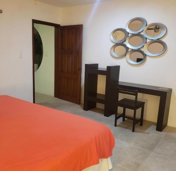 בית מלון כפרי Tropical