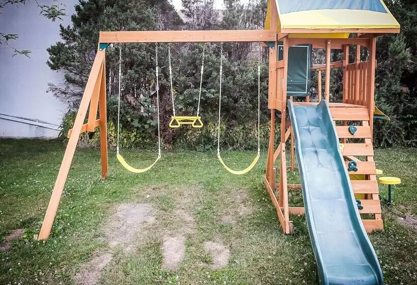 فندق Villager Lodge Niagara Falls