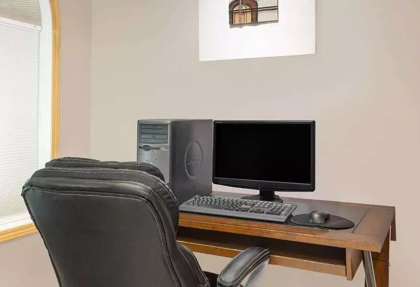 모텔 Super 8 By Wyndham Athabasca Ab