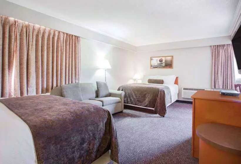 Мотель Super 8 By Wyndham Castlegar Bc