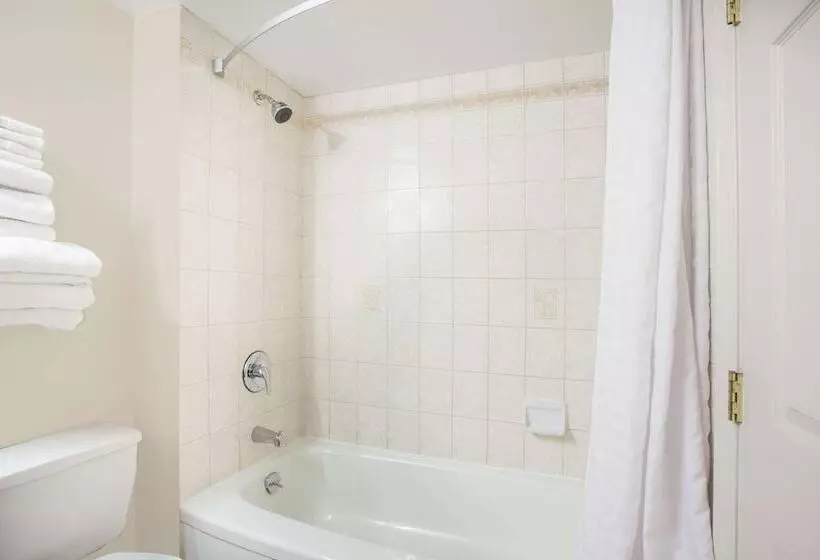 Мотель Super 8 By Wyndham Castlegar Bc