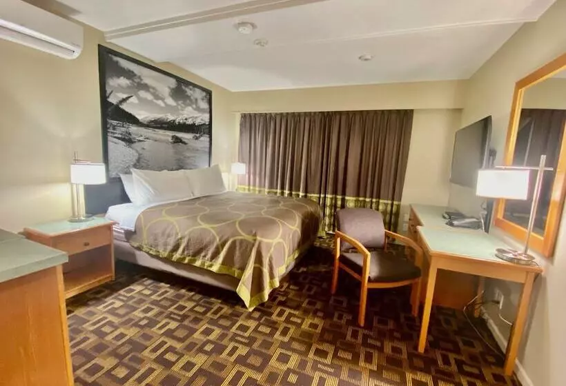 Мотель Super 8 By Wyndham Castlegar Bc