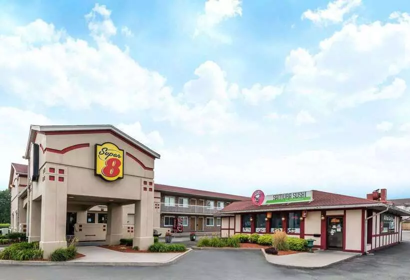 モーテル Super 8 By Wyndham Guelph