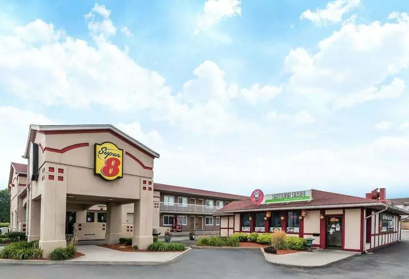 モーテル Super 8 By Wyndham Guelph
