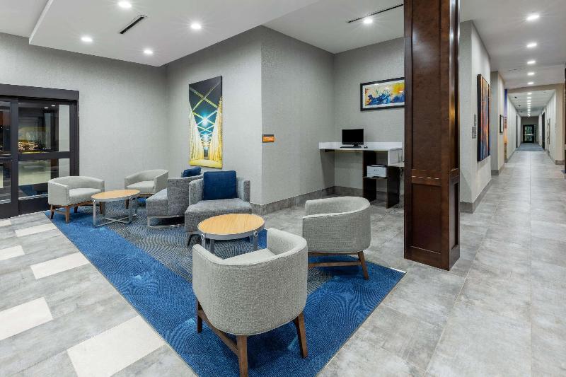 فندق La Quinta Inn & Suites By Wyndham Dallas Frisco Stadium