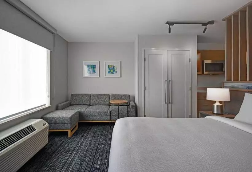 Hotelli Towneplace Suites By Marriott Fall River Westport