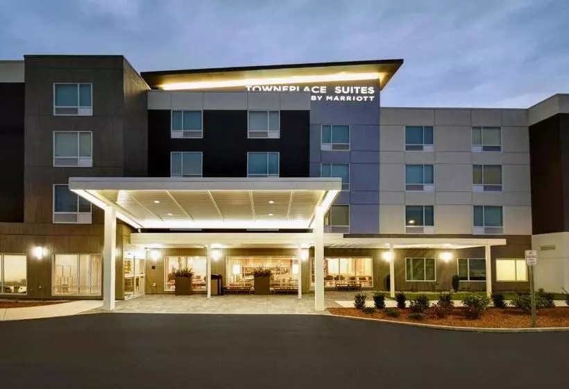Hotelli Towneplace Suites By Marriott Fall River Westport