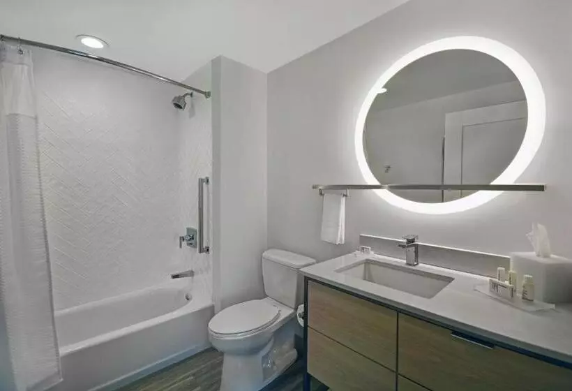 Hotelli Towneplace Suites By Marriott Fall River Westport