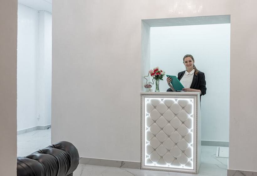 Hotel Dynasty On Belorusskaya