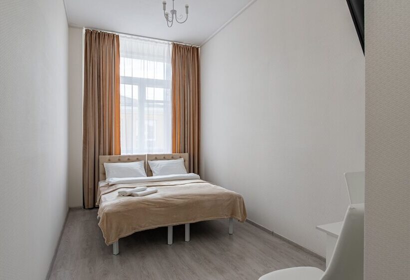 Hotel Dynasty On Belorusskaya