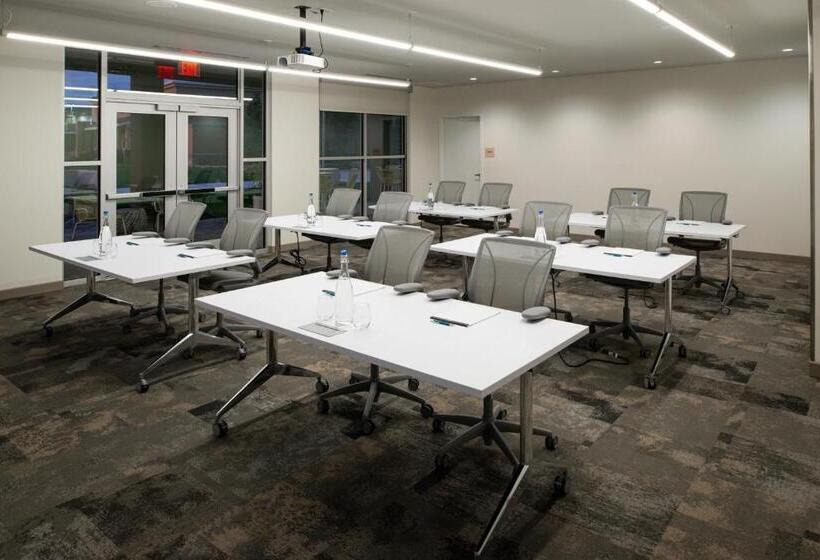 בית מלון כפרי Element Kansas City Overland Park