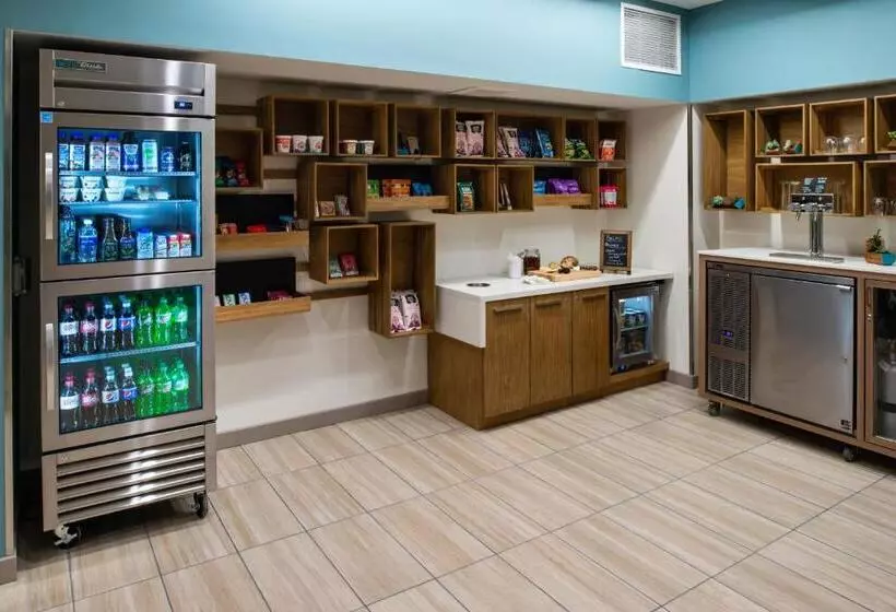 ホテル Element Kansas City Overland Park