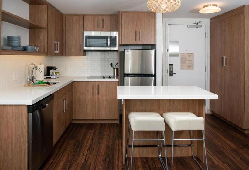 בית מלון כפרי Element Kansas City Overland Park