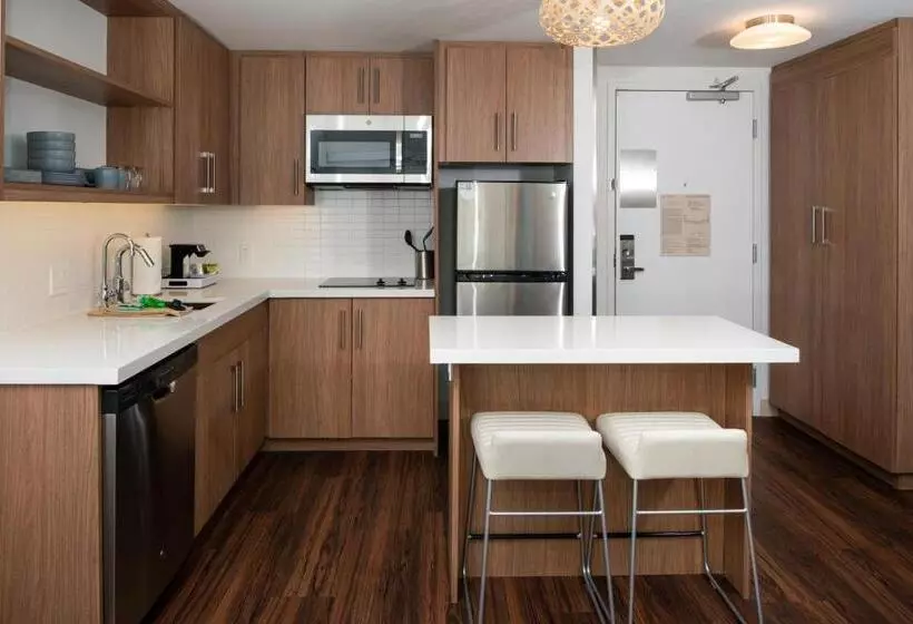 ホテル Element Kansas City Overland Park