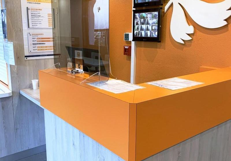 فندق Premiere Classe Paris Nord  Sarcelles