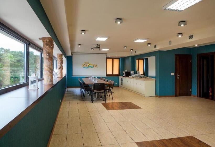 בית מלון כפרי Willa Złota