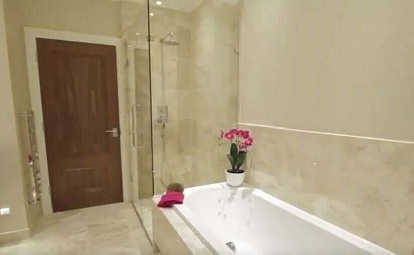 Luxury & Elegance At Beaumont House London Surrey