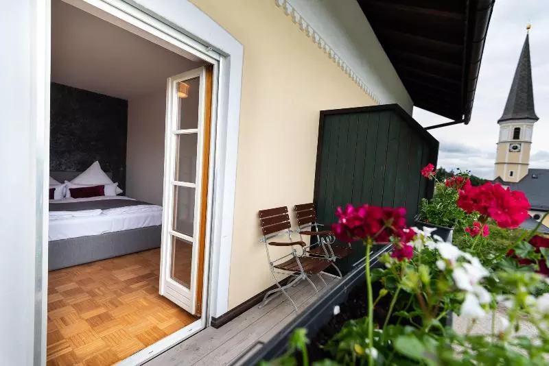 ペンション Landgasthof Hittenkirchen