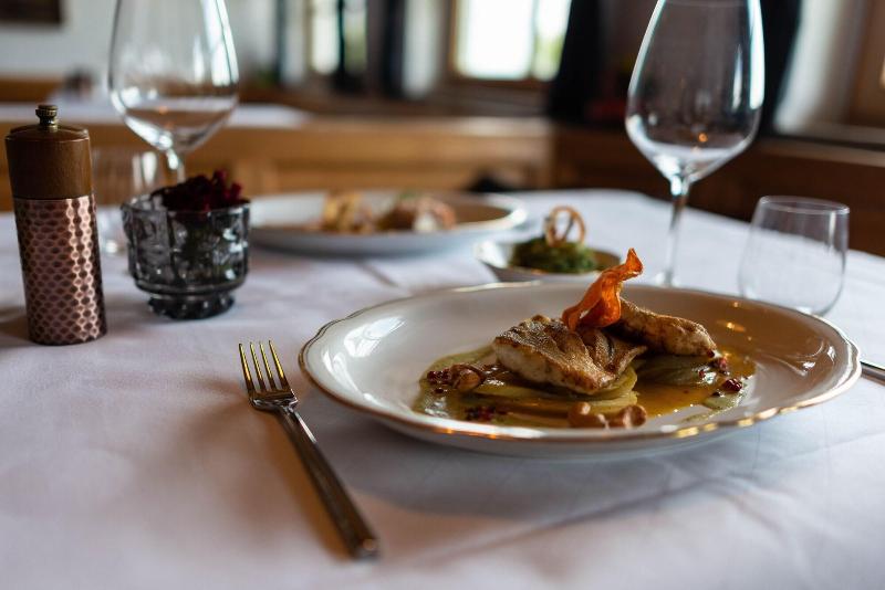 Pensão Landgasthof Hittenkirchen