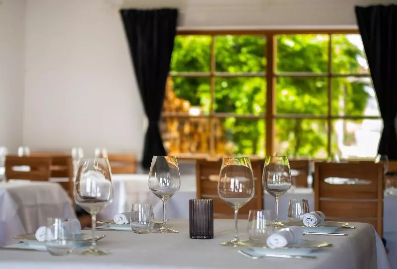 ペンション Landgasthof Hittenkirchen