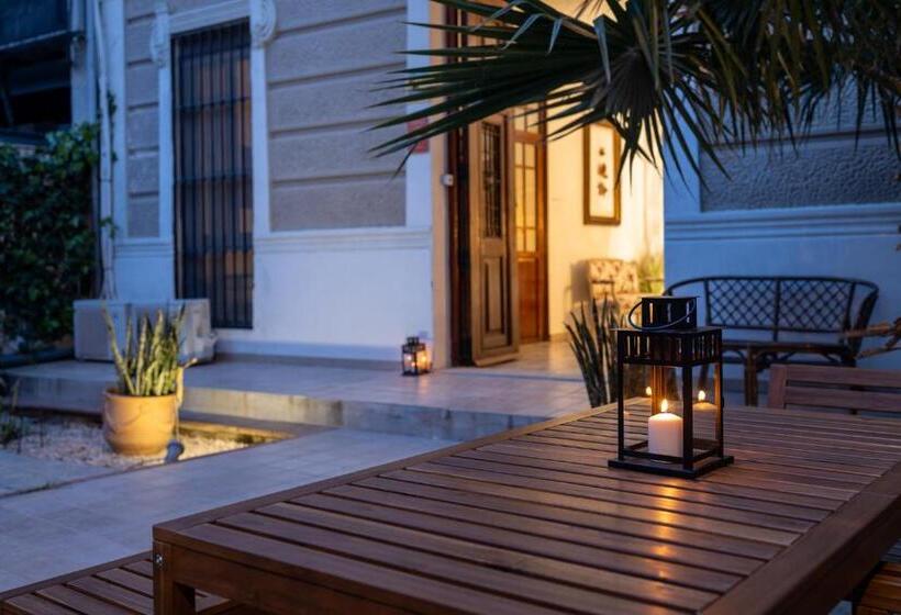 Пансион Portrait Boutique Guesthouse