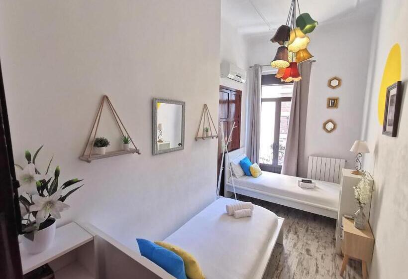 Пансион Portrait Boutique Guesthouse