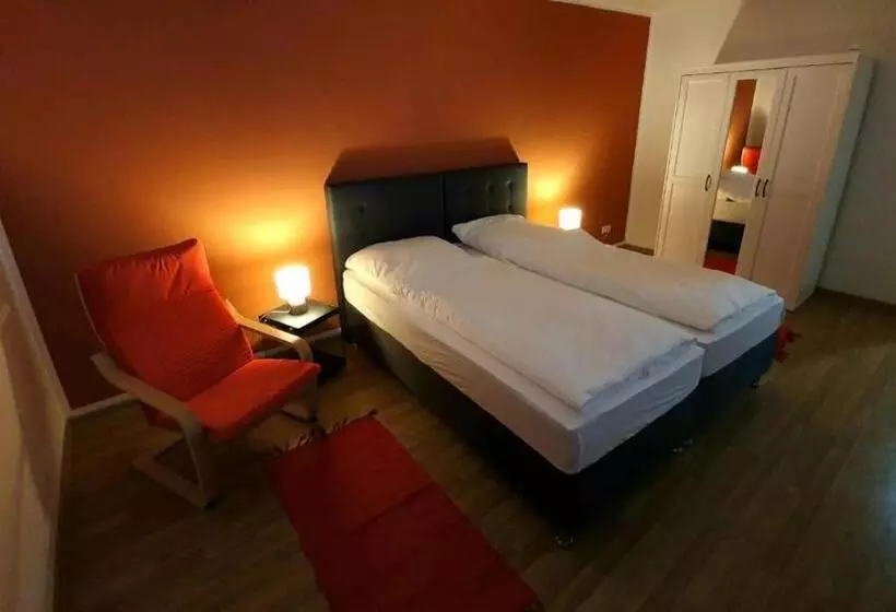 White Pearl Hostel 2