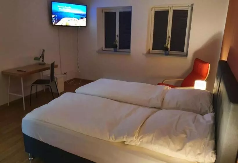 White Pearl Hostel 2