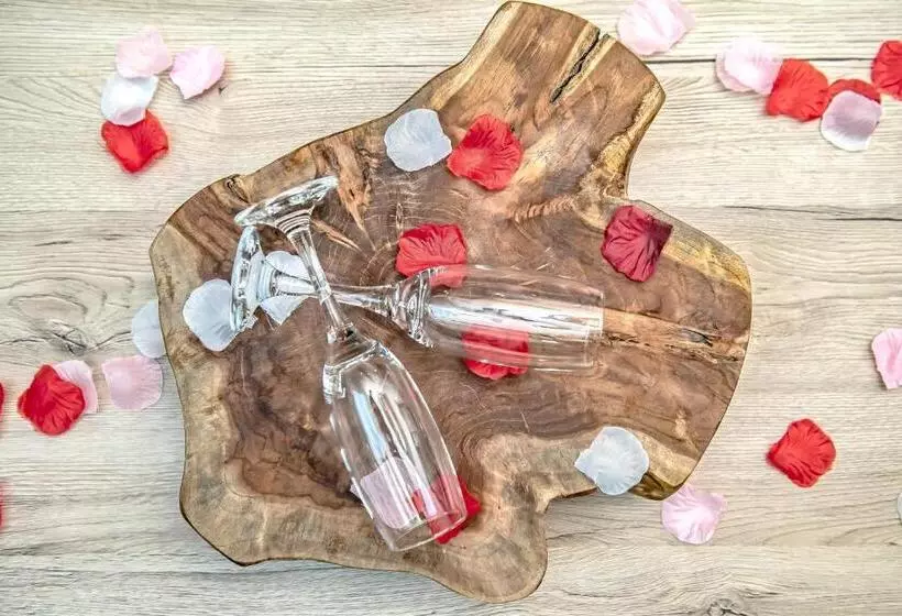 Appart Hotel Glam88 Suites Avec Spa Et Sauna Privatif