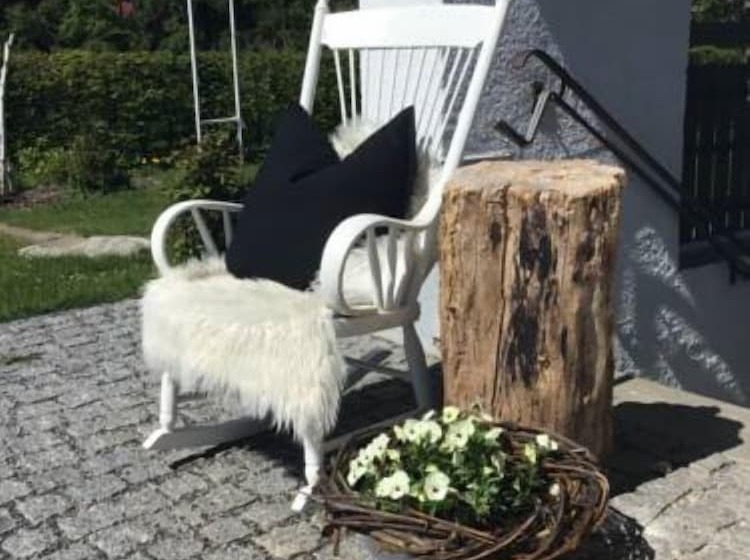 Aamiaismajoitus (B&B) Haus Rübezahl