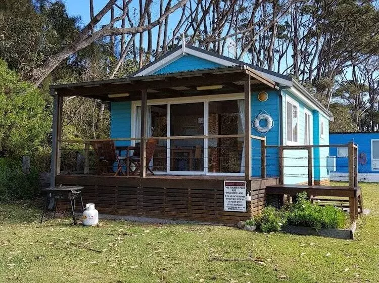 Dolphins Point Tourist Park