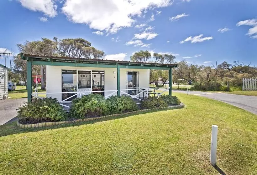 ホテル Acclaim Rose Gardens Beachside Holiday Park