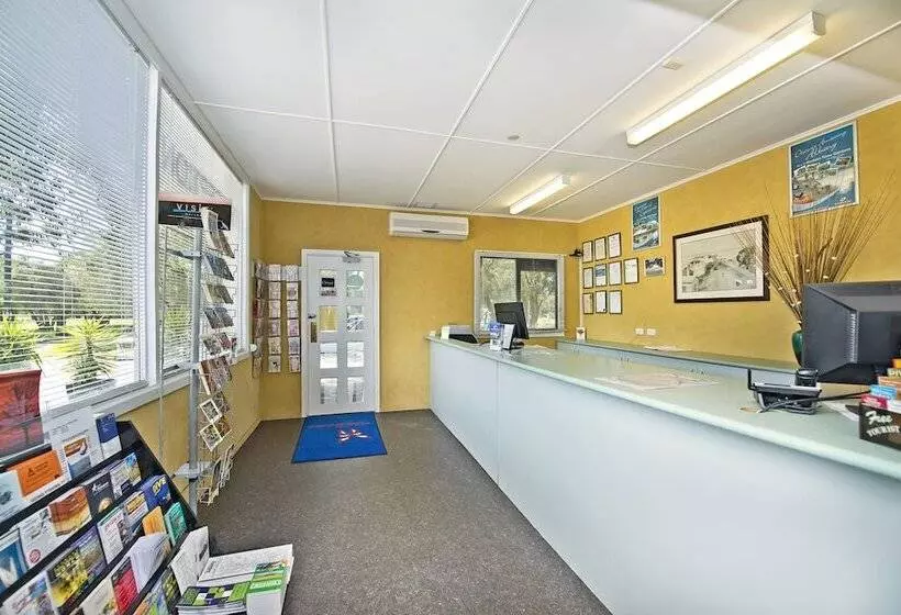 ホテル Acclaim Rose Gardens Beachside Holiday Park