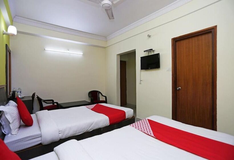 בית מלון כפרי Ashoka Residency