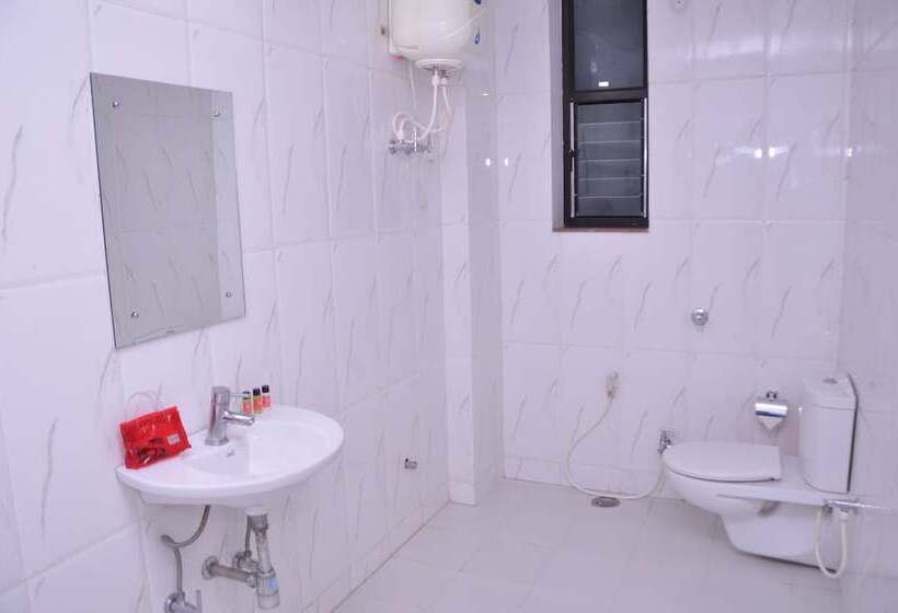 בית מלון כפרי Ashoka Residency