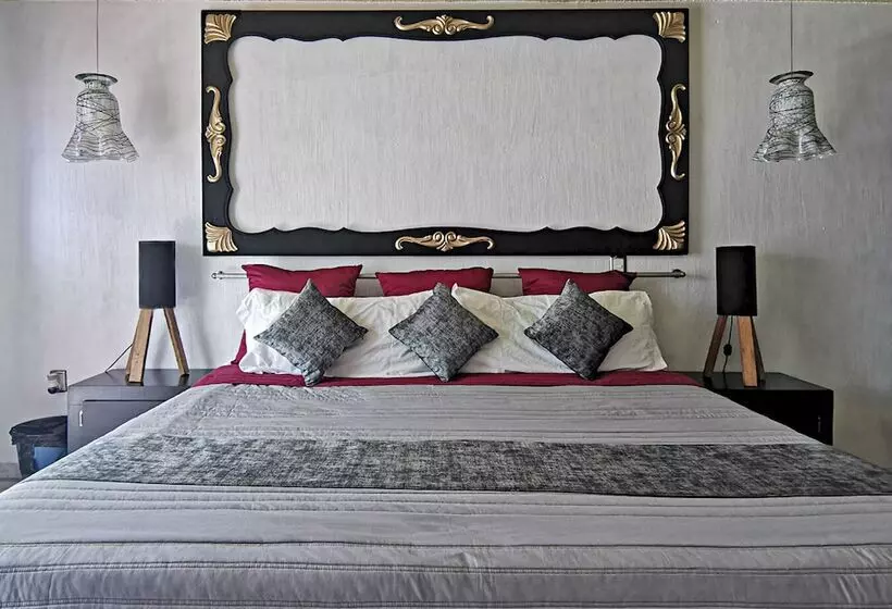 Hotelli Boutique Charlotte