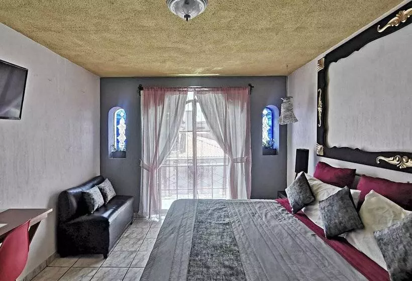 Hotelli Boutique Charlotte