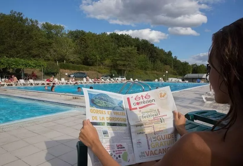 ホテル Camping Collonges La Rouge