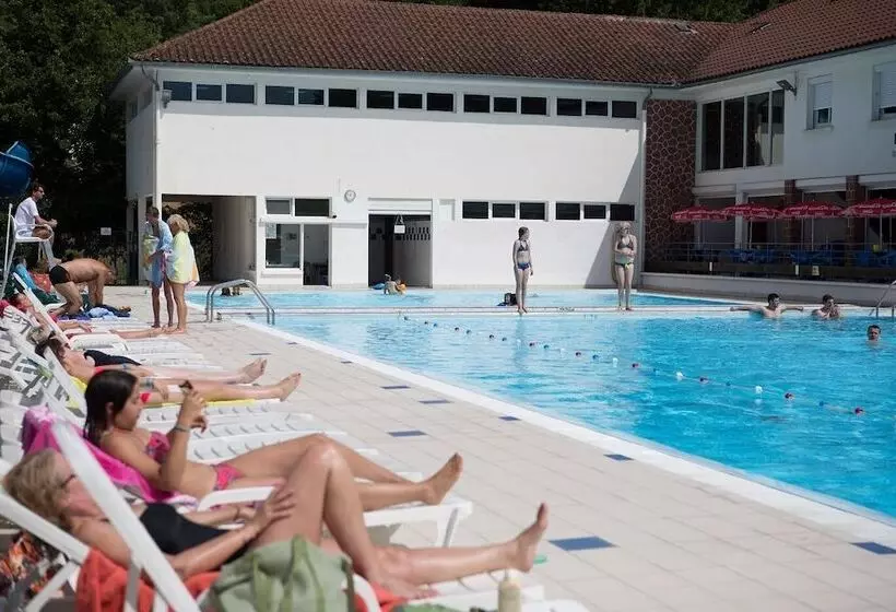 ホテル Camping Collonges La Rouge