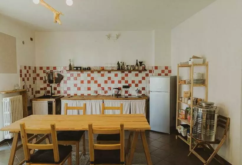 Ca11   Apartments