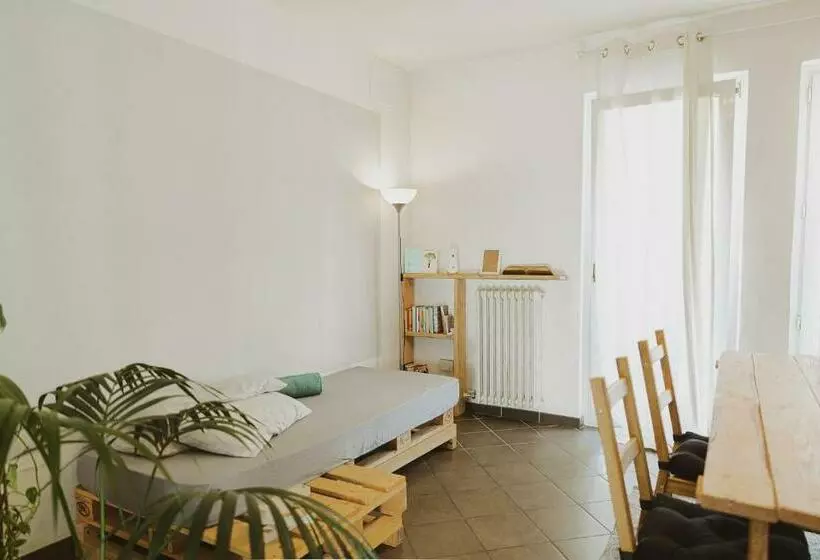 Ca11   Apartments