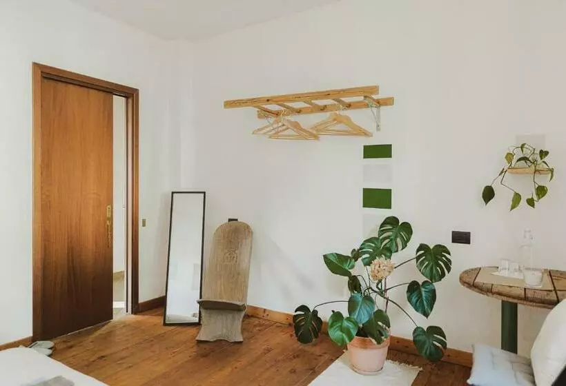 Ca11   Apartments