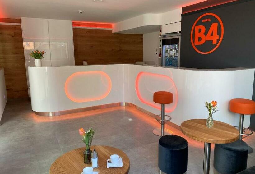 Отель B4
